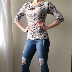 Snakeskin Printed Mid-Length Sleeve Top